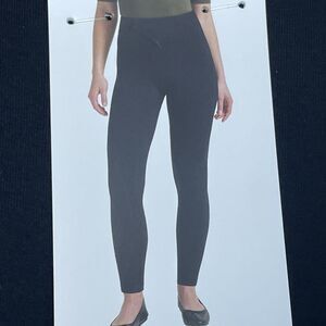 Matty M Women's XL Leggings Black Recycled Nylon H1060